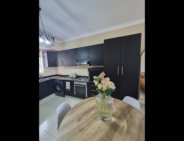 2 BEDROOM PROPERTY TO RENT IN UMHLANGA RIDGE